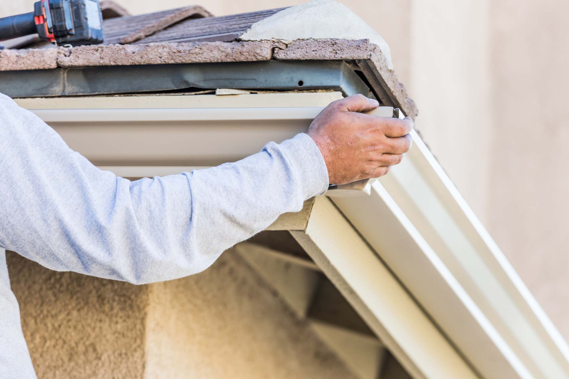 Seamless Gutter Installation repair